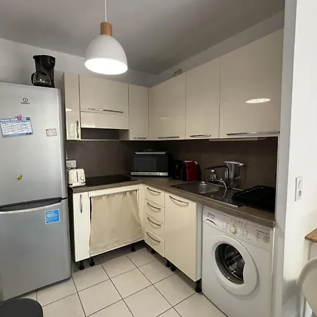 In The Center With Pool Apartment Saint-Raphael (Var)